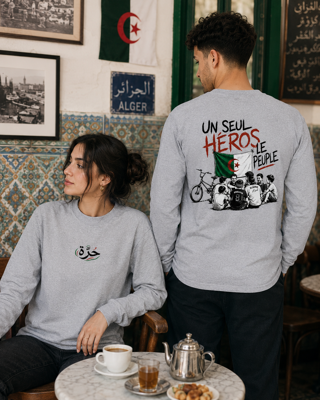 ``un seul heros`` Crewneck Long-Sleeve T-Shirt